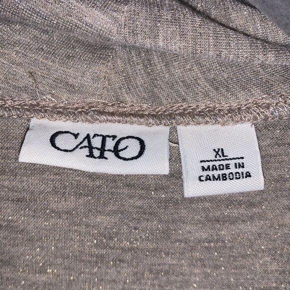 Women’s Cato XL short sleeve tan blouse with gold. - Picture 4 of 9